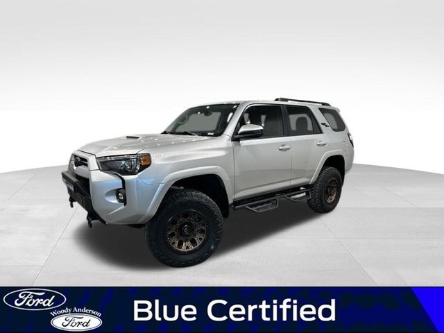2022 Toyota 4Runner TRD Off-Road 