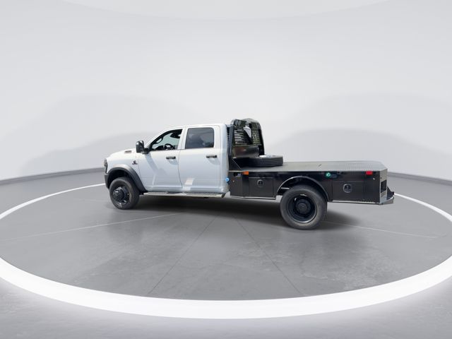 New 2026 Bright White Clear-Coat Exterior Paint RAM Tradesman image 6