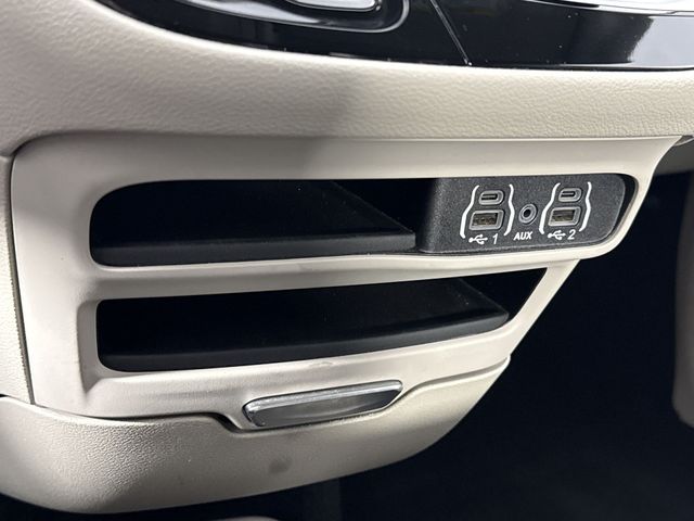 Used 2023 Chrysler Pacifica For Sale in Indianapolis, IN
