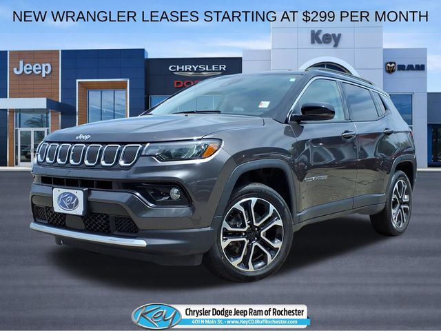 Gray (Granite Crystal Metallic Clearcoat) 2022 Jeep Compass SUV / Crossover Four-Wheel Drive 9-Speed Automatic