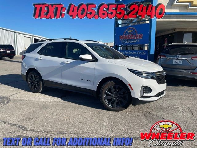 2022 Chevrolet Equinox RS with 1RS FWD