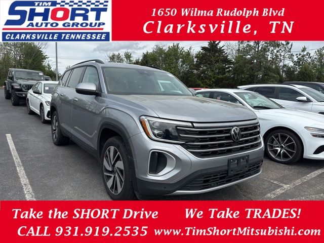 Platinum Gray Metallic 2024 Volkswagen Atlas SE 4Motion AWD with Technology SUV / Crossover All-Wheel Drive 8-Speed Automatic