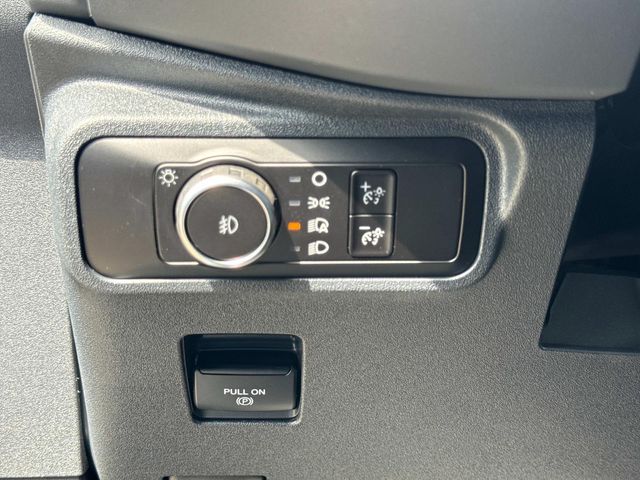 New 2026 White Ford Outer Banks image 21