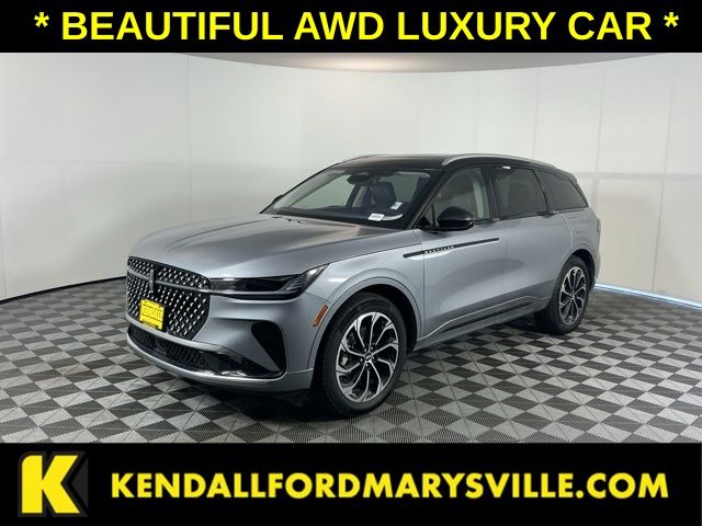  2025 Lincoln Nautilus Reserve AWD   