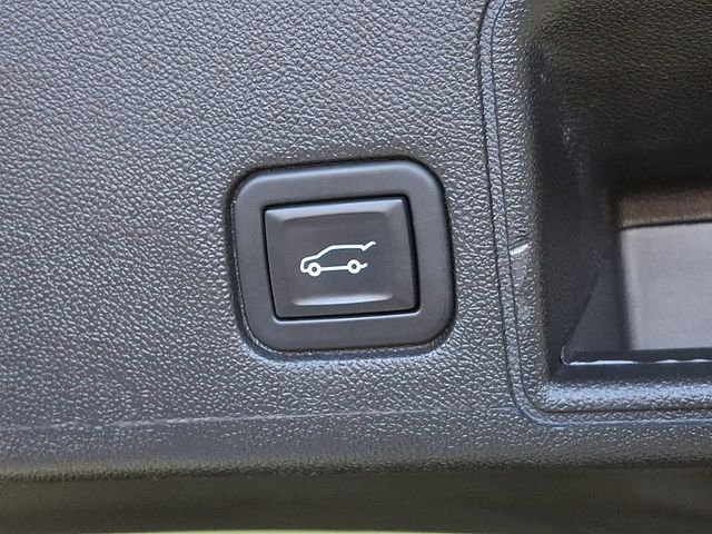 2024 GMC Terrain SLT - Photo 37