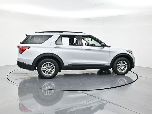 New 2026 White Ford Active image 2