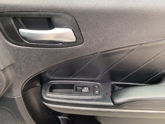 Used 2016 Dodge Charger Sedan
