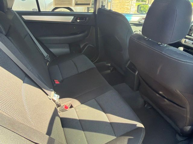Used 2017 Black Subaru 2.5i Premium image 27