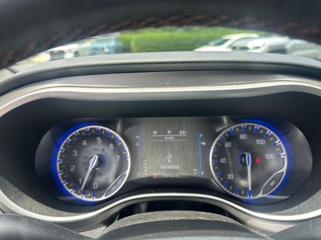 Used 2020 Chrysler Pacifica Van