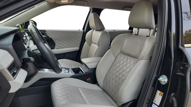 2024 Mitsubishi Outlander PHEV