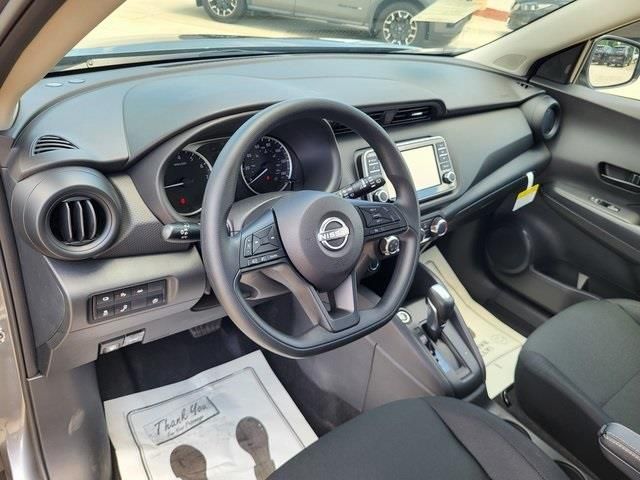 New 2025 Gray Nissan S image 10