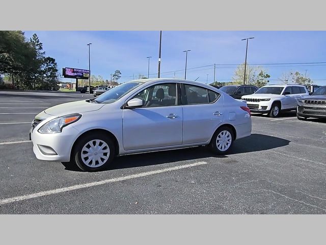 2019 Nissan Versa 1.6 SV