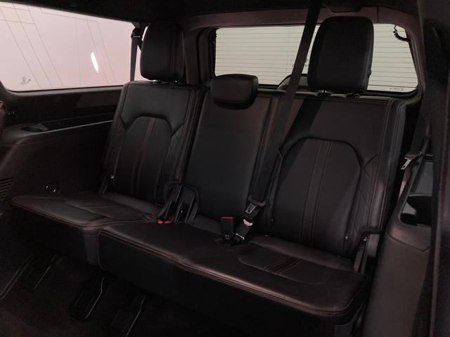 2022 Ford Expedition MAX Platinum