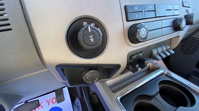 Used 2014 Sterling Gray Metallic Ford XLT image 18