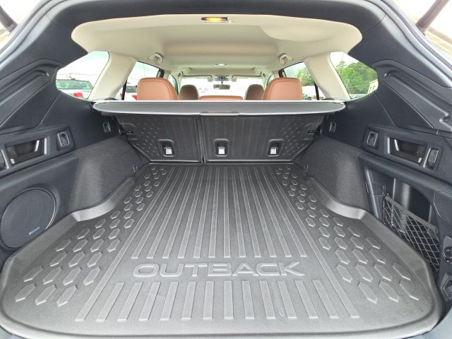 2020 Subaru Outback Touring XT:168872A