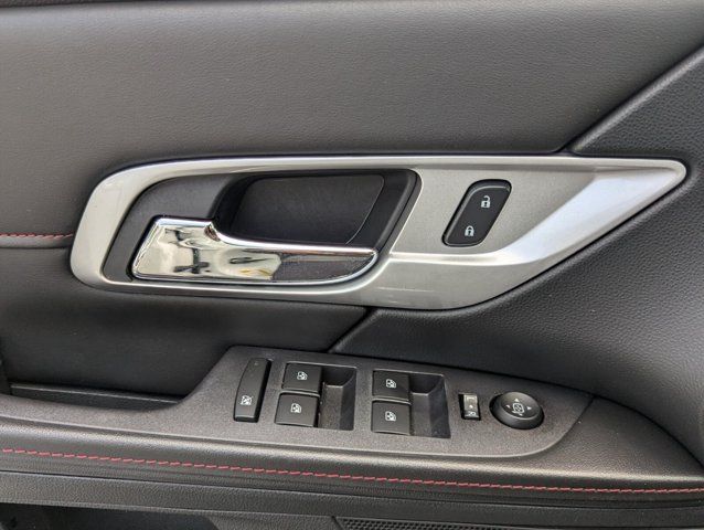 Used 2015 White GMC SLT-1 image 13