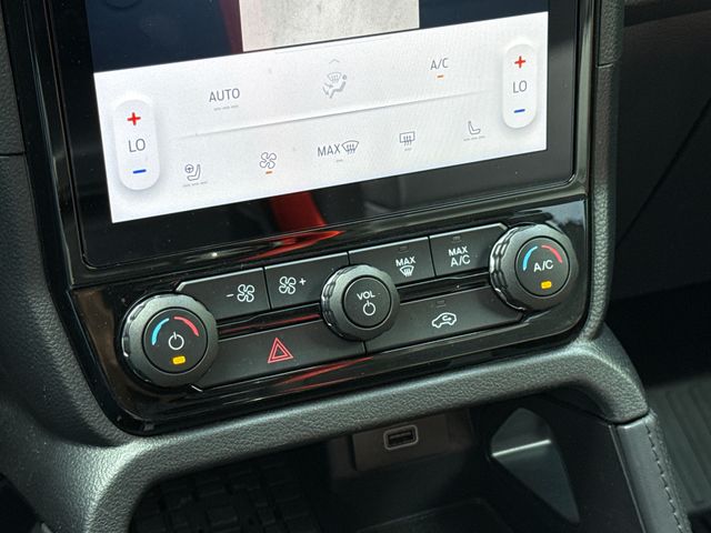 New 2026 Gray Ford XLT image 25