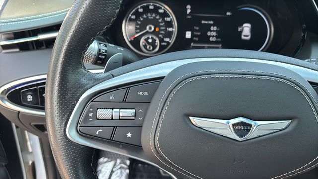 Used 2023 White Genesis 3.5T Sport image 23