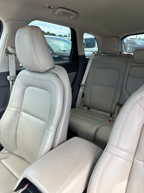 2023 Whisper Blue Metallic Clearcoat Lincoln Corsair Standard FWD SUV