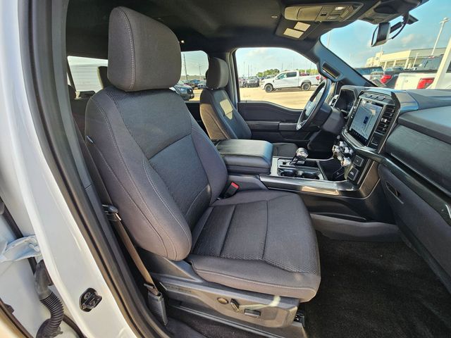 Used 2023 White Ford XLT image 30