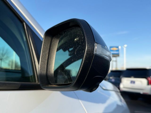 new 2026 Chevrolet Traverse car, priced at $45,020