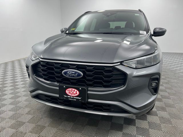 Carbonized Gray Metallic 2024 Ford Escape ST-Line Select AWD SUV / Crossover All-Wheel Drive 8-Speed Automatic