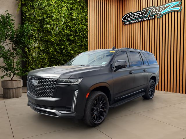 2023 Cadillac Escalade ESV Thumbnail