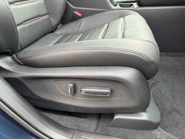 new 2026 Honda CR-V Hybrid car, priced at $41,675