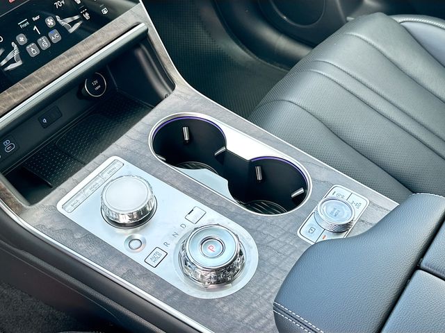 Thumbnail: 2025 Genesis GV80 - 15