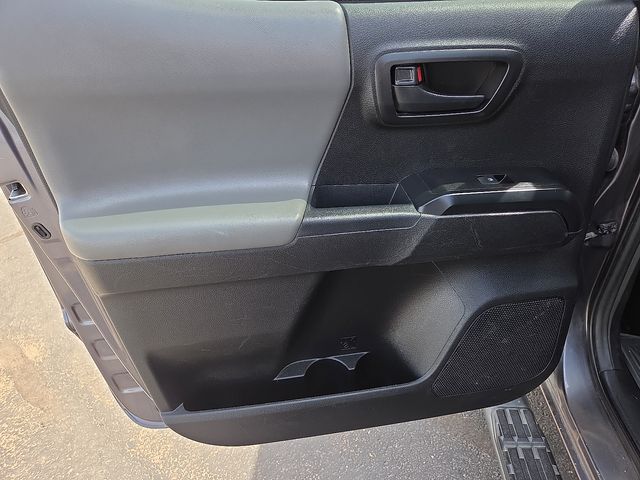 Used Car 2022 Toyota Tacoma  For Sale Under $25,000 In Plainview, Texas