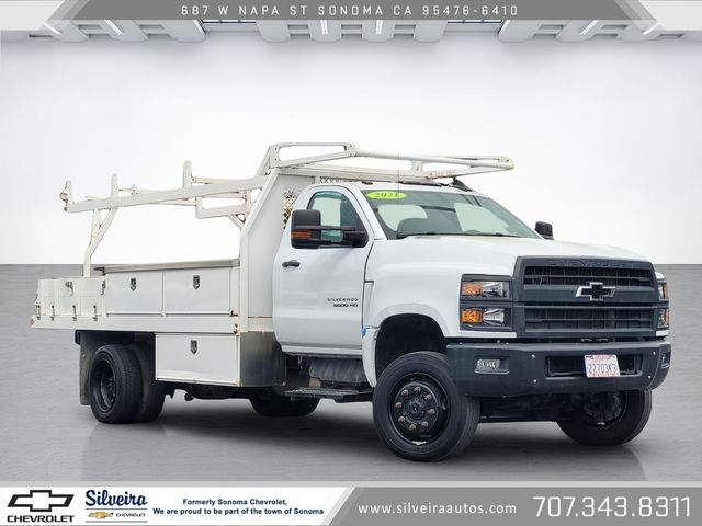 Summit White 2021 Chevrolet Silverado 5500HD Pickup Truck 6-Speed Automatic