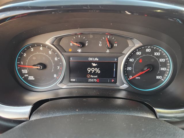 2023 Chevrolet Traverse LT Beige at AutoSavvy Houston Southwest