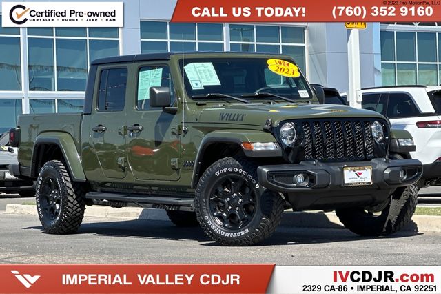 Sarge Green Clearcoat 2023 Jeep Gladiator Willys Crew Cab 4WD Pickup Truck Four-Wheel Drive 8-Speed Automatic
