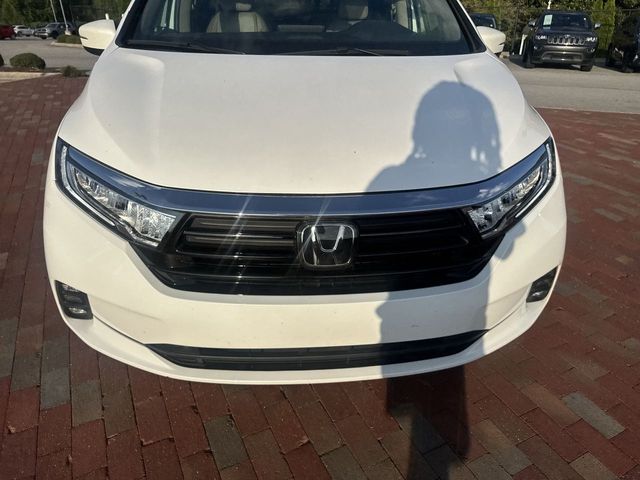 Used 2024 Honda Odyssey Van