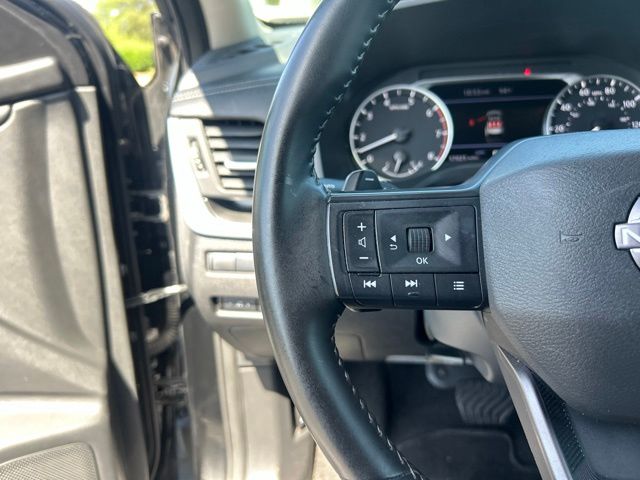 2025 Nissan Rogue SV - Photo 21
