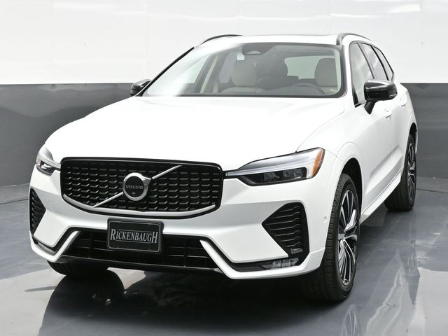 2025 Volvo XC60  photo