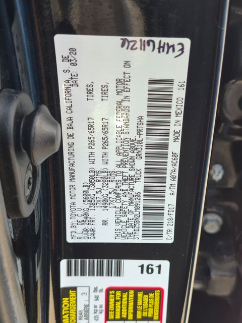 2020 Toyota Tacoma - Image 29