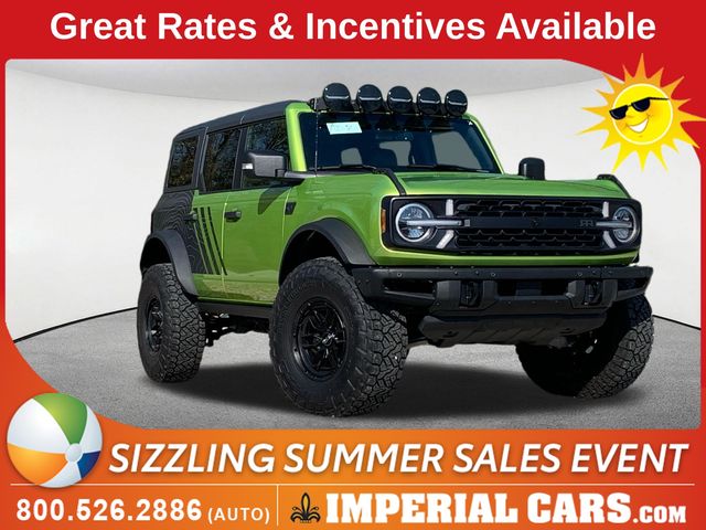 Oxford White 2025 Ford Bronco SUV / Crossover Four-Wheel Drive Automatic
