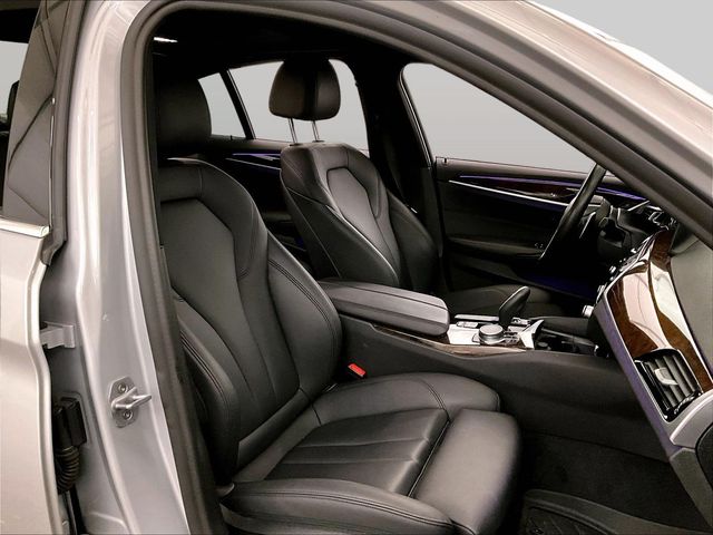 2019 BMW 5 Series 530e xDrive iPerformance Silver at Sutliff Volkswagen