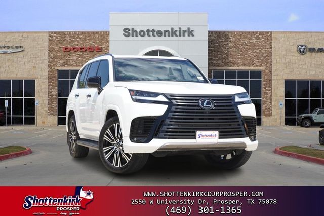 2025 Lexus LX 600 700h Luxury's photo