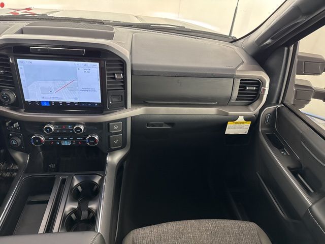 2025 Agate Black Metallic Ford F-150 XLT 4X4 Truck