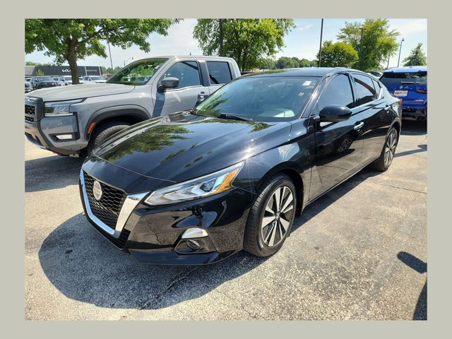 Super Black 2019 Nissan Altima Sedan All-Wheel Drive Continuously Variable Transmission
