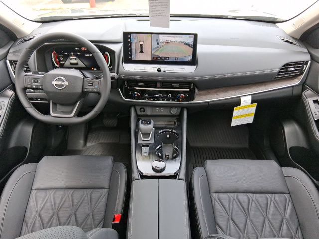 New 2026 Gray Nissan Platinum image 9