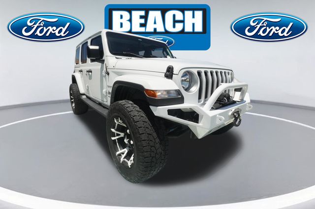 Bright White Clearcoat 2018 Jeep Wrangler SUV / Crossover Four-Wheel Drive 8-Speed Automatic