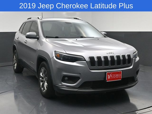 2019 Jeep Cherokee Latitude Plus Silver at Texan Dodge Chrysler Jeep Ram