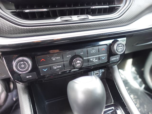 used 2024 Jeep Compass car, priced at $22,889