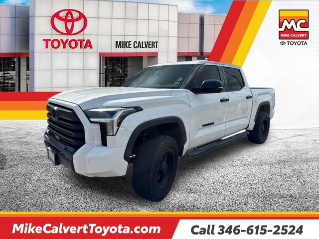White 2022 Toyota Tundra Pickup Truck Four-Wheel Drive Automatic