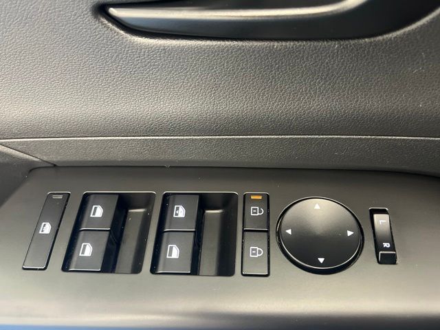 Used 2025 Hyundai Kona SUV