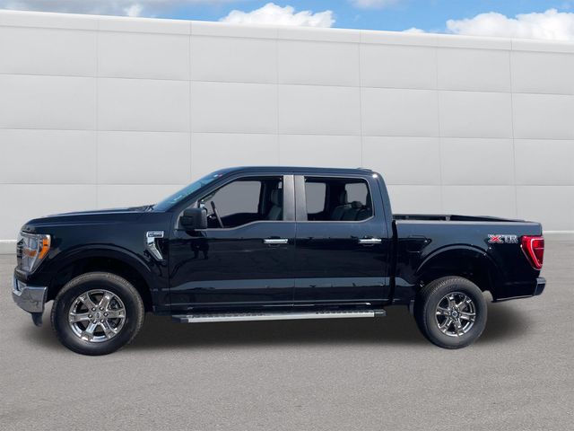 2022 Ford F-150 XLT 2