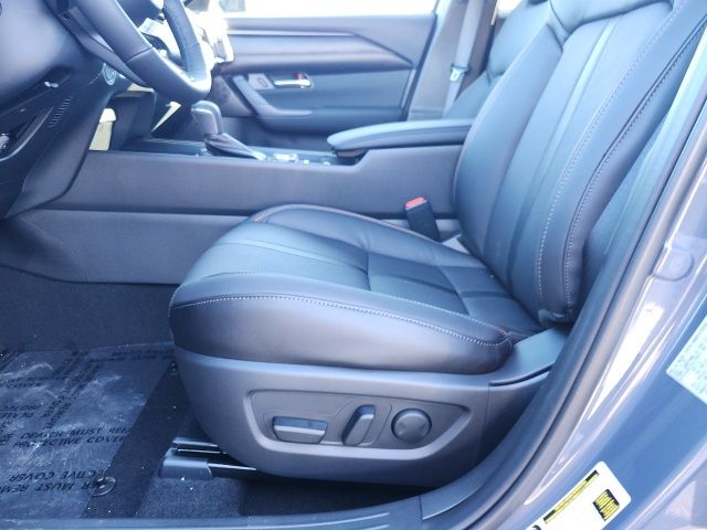 2026 Mazda CX-50 Hybrid Premium Plus - 9